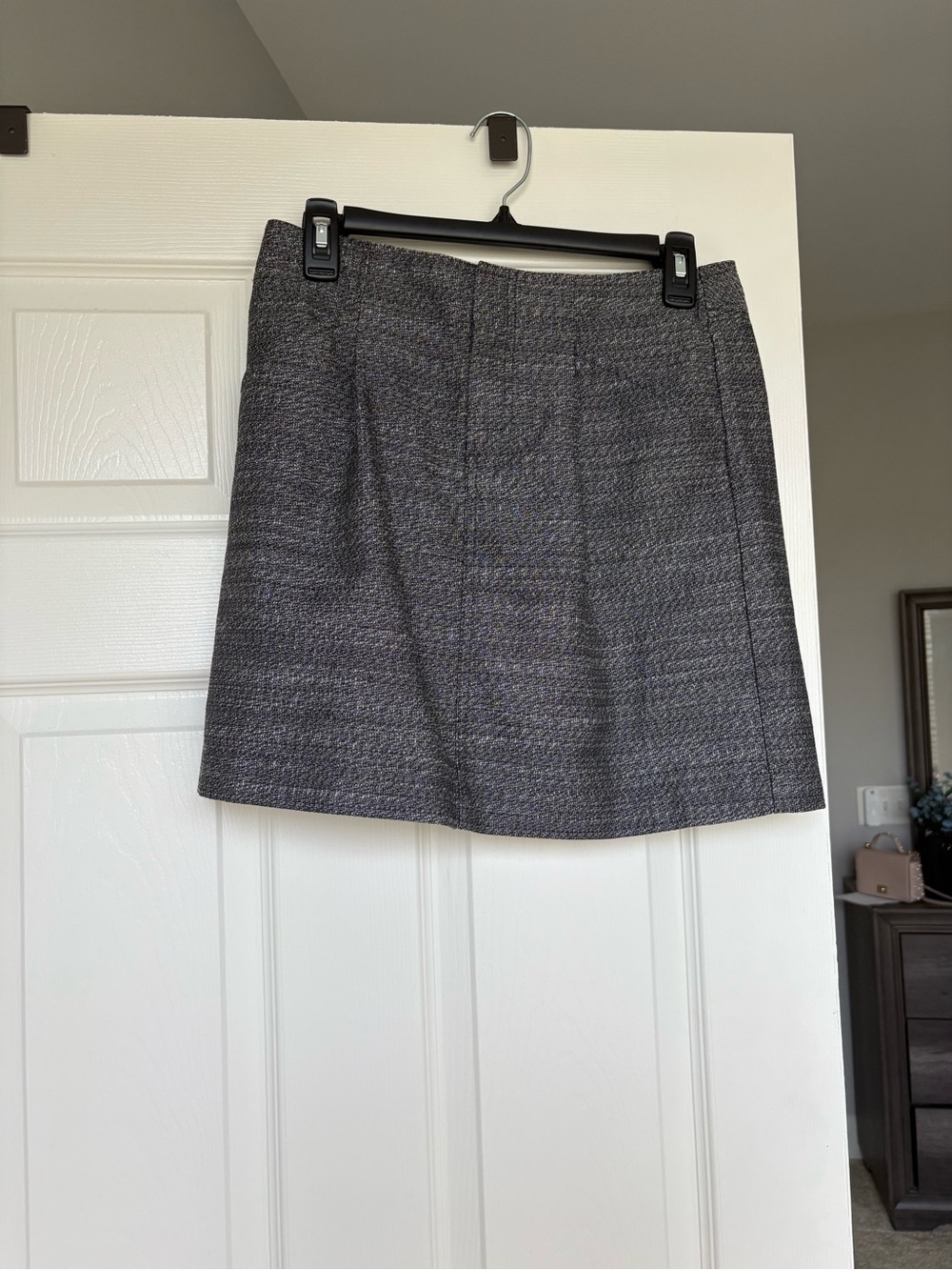 Ann Taylor Gray Tweed Mini Skirt